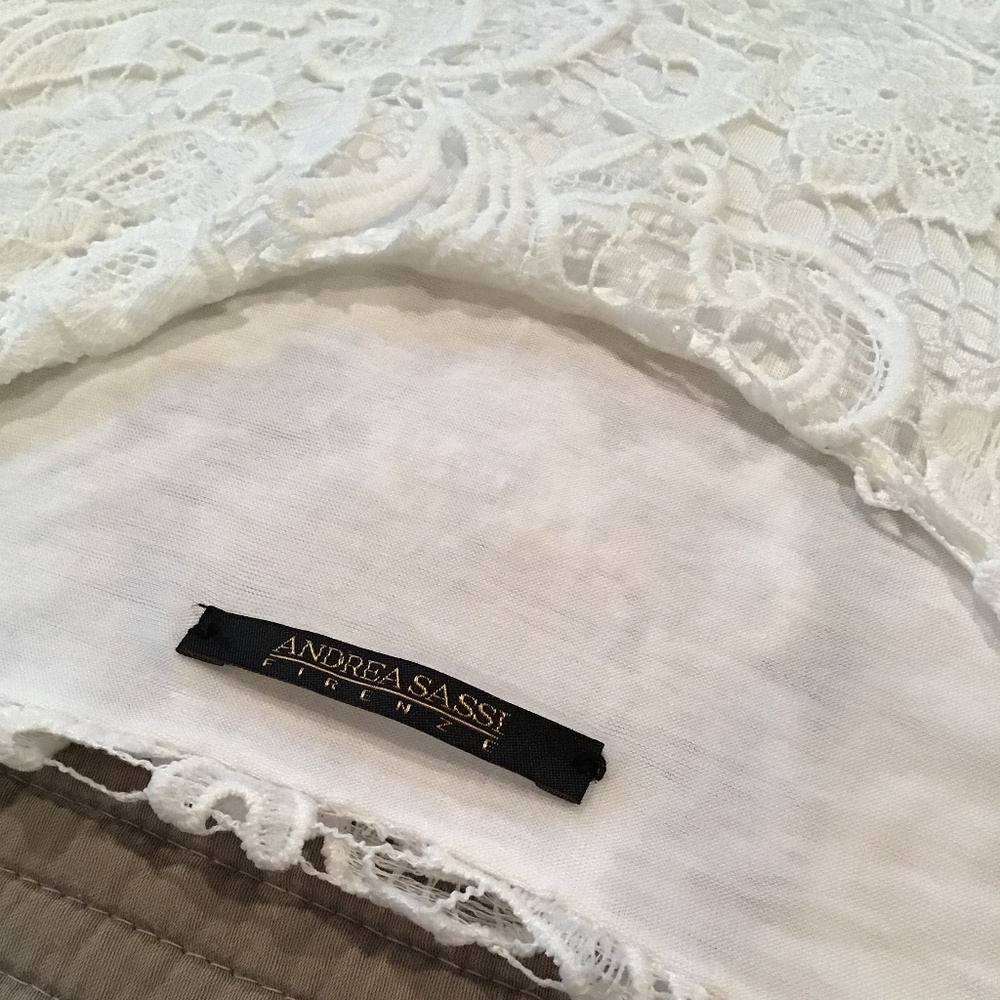 HOSTESS PICK Silk Blend Lace Blouse Made in Italy - Picture 2 of 8